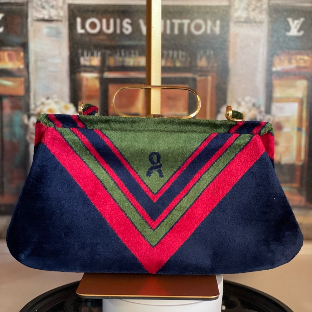 Roberta di Camerino Rare Vintage Velvet Frame Bag made in Italy ECU